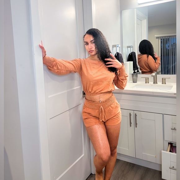 Peach Long Sleeve Two Piece Lounge Set - Picture 3 of 11